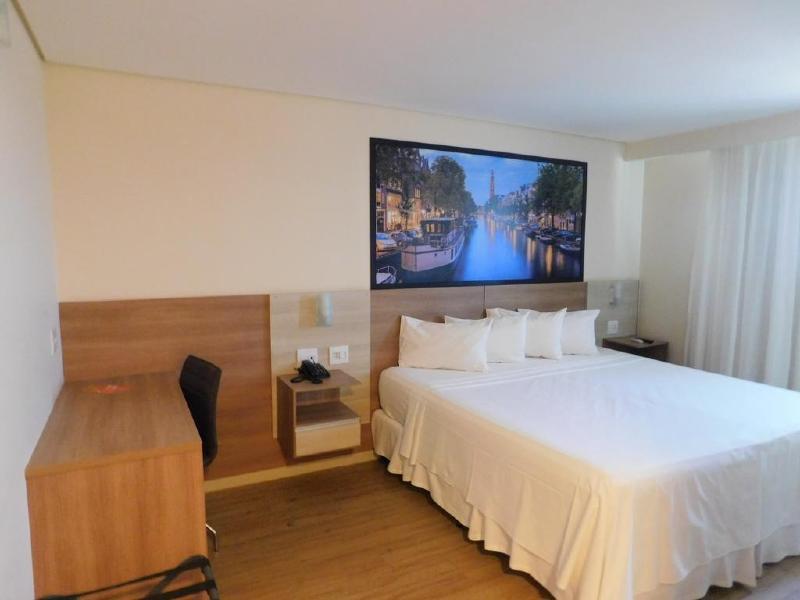 Hotel Amsterdam Montes Claros Dış mekan fotoğraf