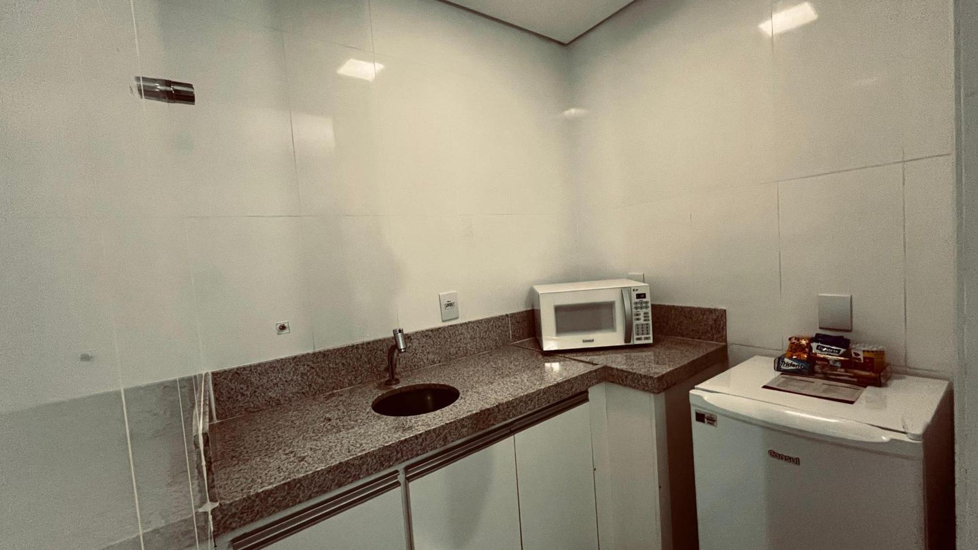Hotel Amsterdam Montes Claros Dış mekan fotoğraf