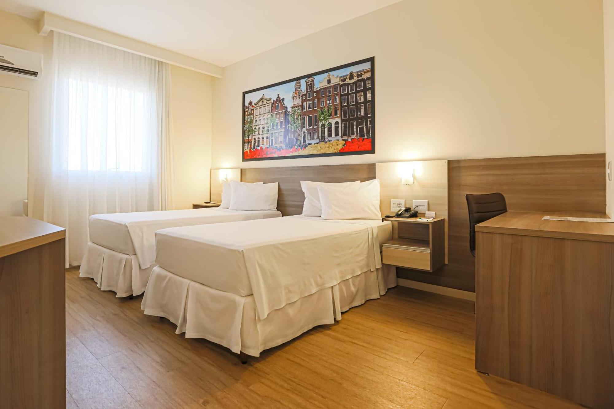 Hotel Amsterdam Montes Claros Dış mekan fotoğraf